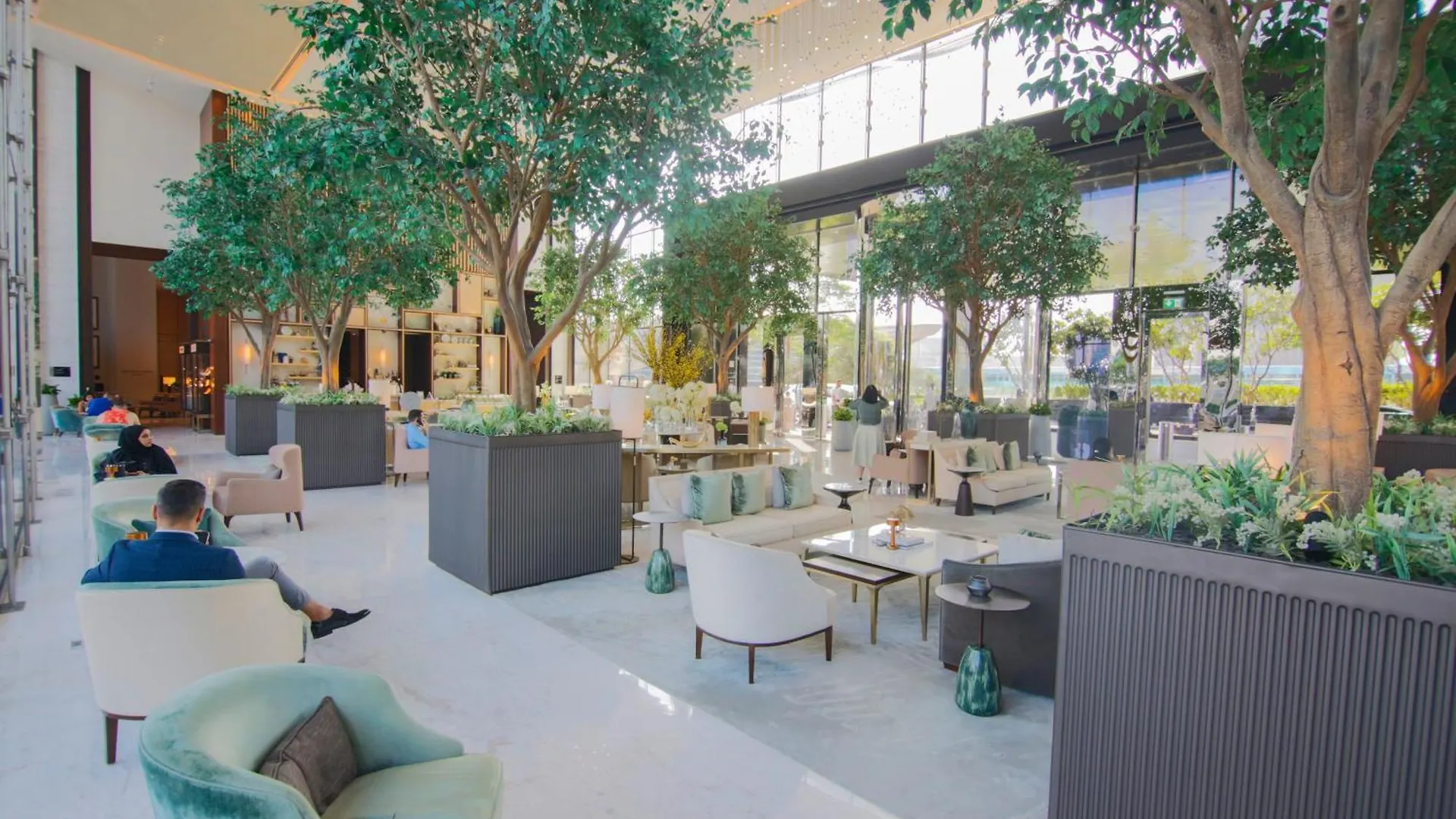 Easemytrip - Spacious Urban Oasis In Address Skyview Tower 2 Dubaï Appartement